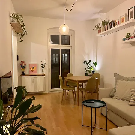 1 Room Apartment In Friedrichshain